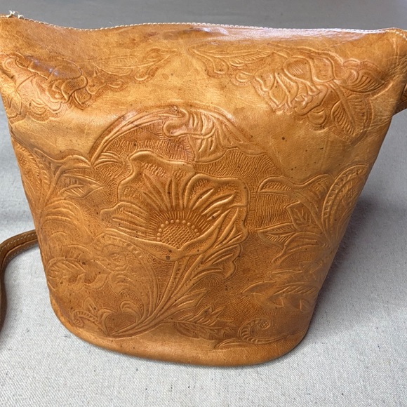 Leather Embossed Purse - Picture 5 of 10